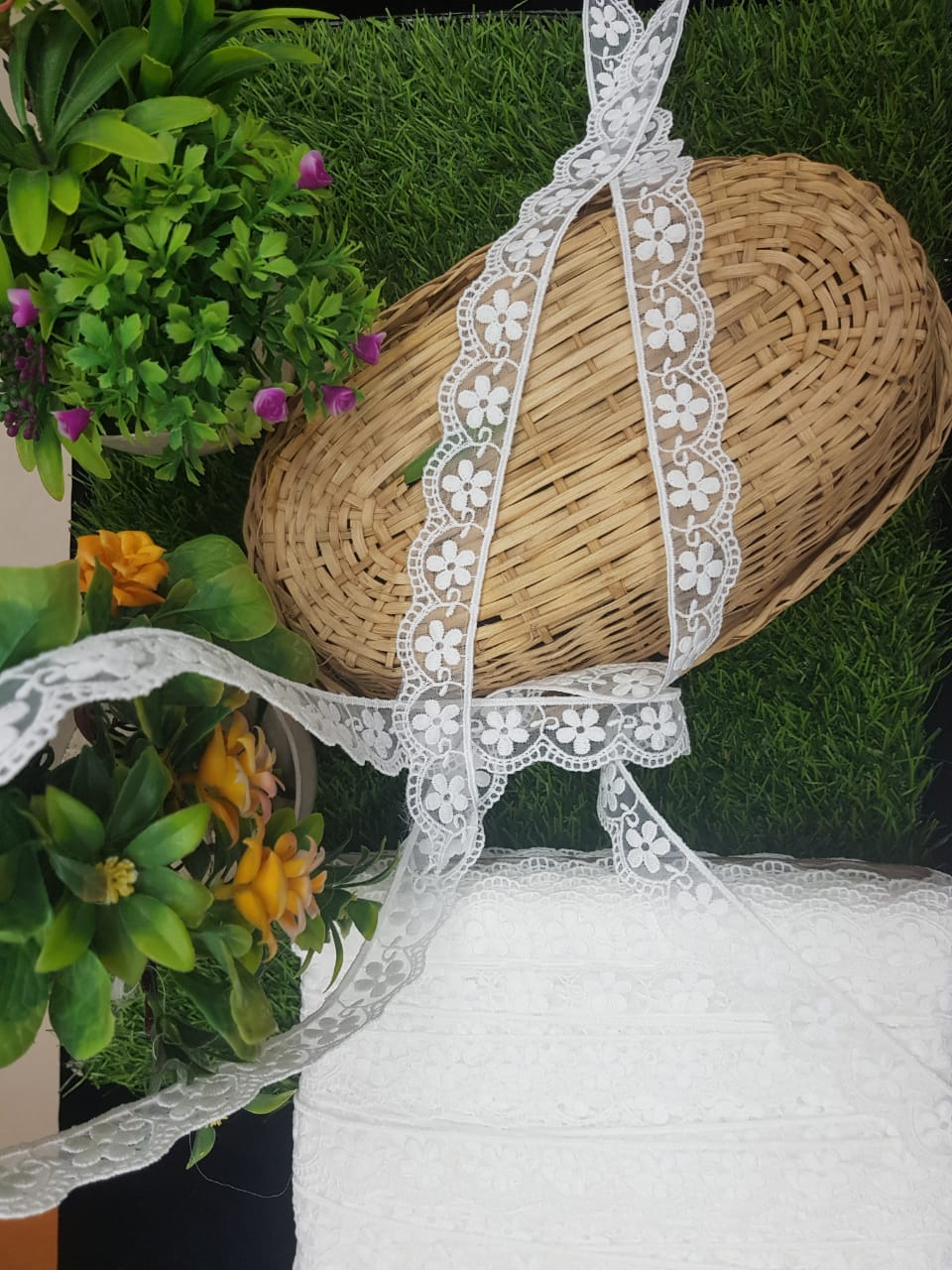ORGANZA LACE